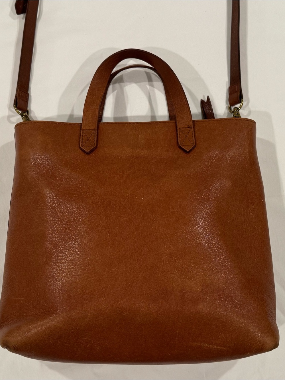 Madewell Medium Zip-Top Transport Tote English Saddle Leather Crossbody